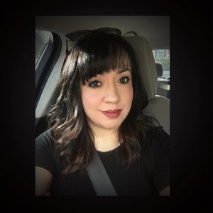 Meet your Posher, Rae